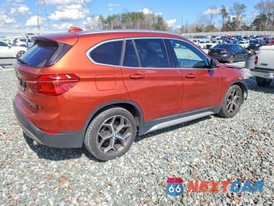 Trzecie zdjęcie samochodu z tyłu: 2019 BMW X1 XDRIVE28I VIN:WBXHT3C52K5L91244 - miniatura