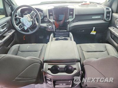 Zdjęcie 8 z 13 samochodu: 2025 RAM 1500 BIG HORN VIN:3C6SRFFPXS4501040 - miniatura