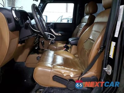 Zdjęcie 7 z 13 samochodu: 2012 JEEP WRANGLER UNLIMITED SAHARA VIN:1C4BJWEG6CL191585 - miniatura