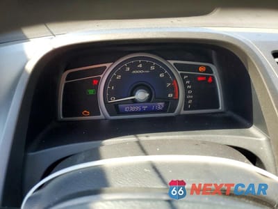 Zdjęcie 9 z 13 samochodu: 2006 HONDA CIVIC LX VIN:2HGFG12616H526253 - miniatura