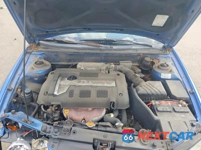 Zdjęcie 11 z 12 samochodu: 2005 HYUNDAI ELANTRA GLS VIN:KMHDN46D75U996395 - miniatura