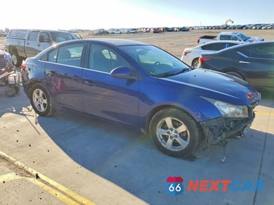 Czwarte zdjęcie samochodu z boku: 2012 CHEVROLET CRUZE LT VIN:1G1PF5SC6C7228395 - miniatura