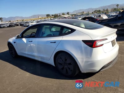 Drugie zdjęcie samochodu z przodu: 2024 TESLA MODEL 3 VIN:5YJ3E1EA4RF827228 - miniatura