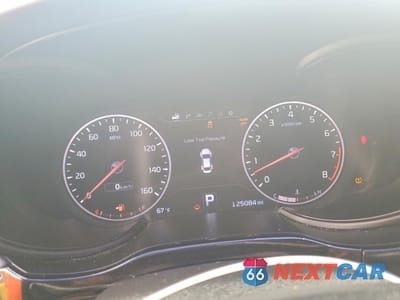 Zdjęcie 9 z 12 samochodu: 2015 KIA K900 LUXURY VIN:KNALW4D43F6020763 - miniatura