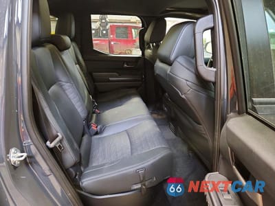 Zdjęcie 10 z 12 samochodu: 2025 TOYOTA TACOMA SR5 VIN:3TYLB5JN6ST103586 - miniatura