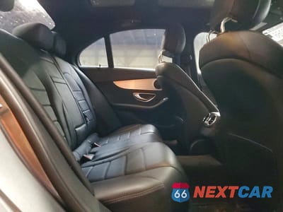 Zdjęcie 10 z 11 samochodu: 2017 MERCEDES-BENZ C 300 4MATIC VIN:55SWF4KB7HU191054 - miniatura