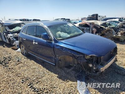 Czwarte zdjęcie samochodu z boku: 2016 AUDI Q5 PREMIUM PLUS VIN:WA1L2AFP3GA102781 - miniatura