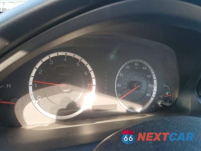 Zdjęcie 9 z 12 samochodu: 2010 HONDA ACCORD EXL VIN:1HGCP3F8XAA028683 - miniatura