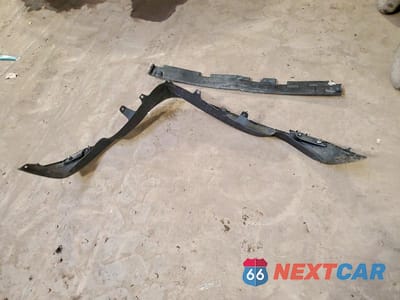 Zdjęcie 12 z 12 samochodu: 2019 TOYOTA CAMRY HYBRID LE VIN:4T1B31HKXKU517101 - miniatura