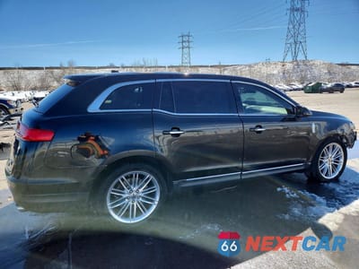 Trzecie zdjęcie samochodu z tyłu: 2019 LINCOLN MKT VIN:2LMHJ5AT9KBL00126 - miniatura