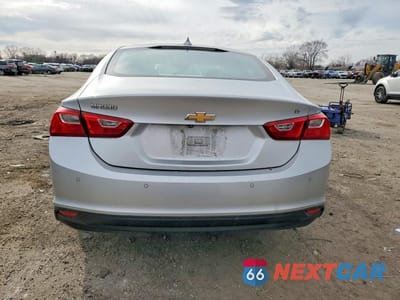Zdjęcie 6 z 12 samochodu: 2017 CHEV MALIBU LT VIN:1G1ZE5ST4HF170456 - miniatura