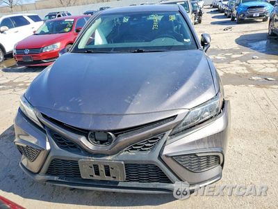 Piąte zdjęcie samochodu w środku: 2023 TOYOTA CAMRY SE NIGHT SHADE VIN:4T1T11AK6PU083206 - miniatura