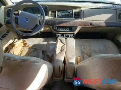 Zdjęcie 8 z 13 samochodu: 2008 MERCURY GRAND MARQUIS LS VIN:2MEFM75V98X646967 - miniatura