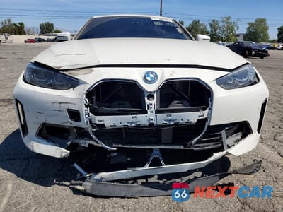 Piąte zdjęcie samochodu w środku: 2023 BMW I4 EDRIVE 35 VIN:WBY43AW06PFR40668 - miniatura