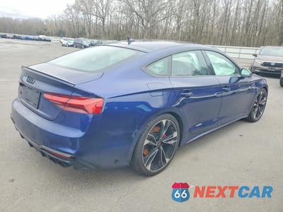 Trzecie zdjęcie samochodu z tyłu: 2024 AUDI S5 PREMIUM PLUS VIN:WAUC4CF59RA043021 - miniatura