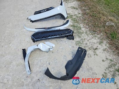 Zdjęcie 12 z 14 samochodu: 2025 KIA SOUL LX VIN:KNDJ23AUXS7949499 - miniatura