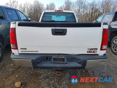 Zdjęcie 6 z 11 samochodu: 2010 GMC SIERRA K1500 VIN:1GTPKTE04AZ265679 - miniatura