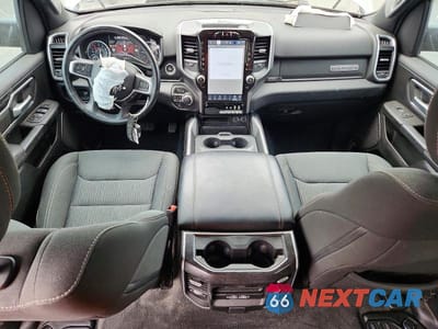 Zdjęcie 8 z 12 samochodu: 2023 RAM 1500 BIG HORN VIN:1C6SRFFT5PN704119 - miniatura