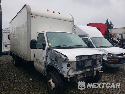 Czwarte zdjęcie samochodu z boku: 2019 FORD E450 BOX TRUCK VIN:1FDXE4FS3KDC04122 - miniatura