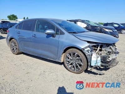 Czwarte zdjęcie samochodu z boku: 2020 TOYOTA COROLLA SE VIN:5YFS4RCE3LP035487 - miniatura