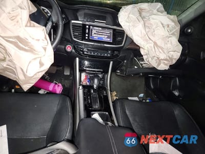 Zdjęcie 8 z 14 samochodu: 2017 HONDA ACCORD TOURING VIN:1HGCR3F9XHA036473 - miniatura