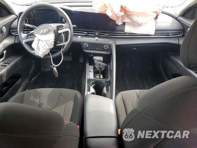 Zdjęcie 8 z 13 samochodu: 2024 HYUNDAI ELANTRA SEL VIN:KMHLS4DGXRU782332 - miniatura