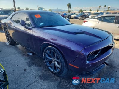 Czwarte zdjęcie samochodu z boku: 2020 DODGE CHALLENGER SXT VIN:2C3CDZAG5LH254308 - miniatura