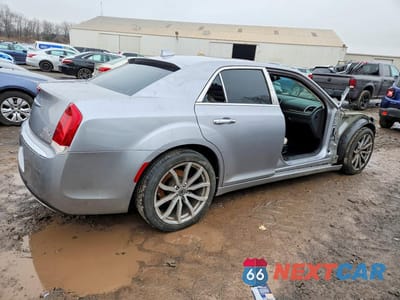 Trzecie zdjęcie samochodu z tyłu: 2016 CHRYSLER 300C VIN:2C3CCAEG1GH128340 - miniatura