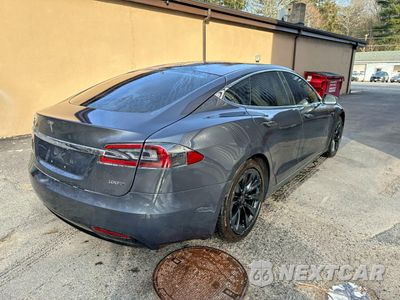 Czwarte zdjęcie samochodu z boku: 2018 TESLA MODEL S 100D/75D/P100D VIN:5YJSA1E25JF243568 - miniatura