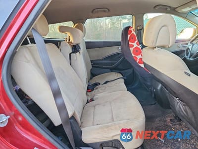 Zdjęcie 11 z 13 samochodu: 2016 HYUNDAI SANTA FE SE VIN:KM8SMDHF5GU143294 - miniatura