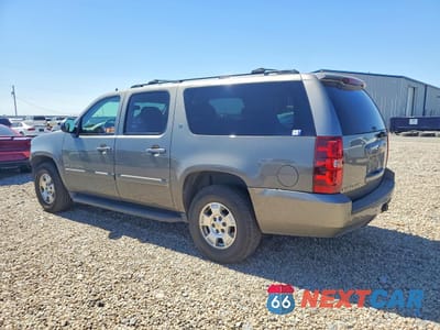 Drugie zdjęcie samochodu z przodu: 2007 CHEVROLET SUBURBAN C1500 VIN:1GNFC16027J320172 - miniatura