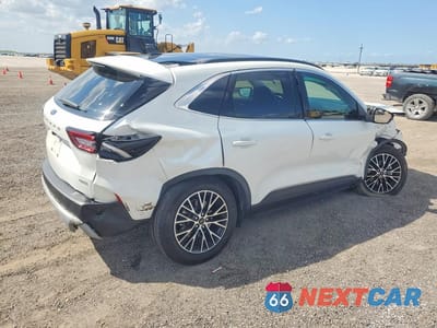 Trzecie zdjęcie samochodu z tyłu: 2024 FORD ESCAPE VIN:1FMCU0E15RUA54608 - miniatura