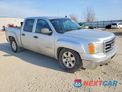 Czwarte zdjęcie samochodu z boku: 2013 GMC SIERRA K1500 SLE VIN:3GTP2VE77DG314807 - miniatura
