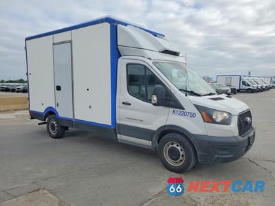 Czwarte zdjęcie samochodu z boku: 2022 FORD TRANSIT DELIVERY TRUCK VIN:1FDBW5Z80NKA01721 - miniatura
