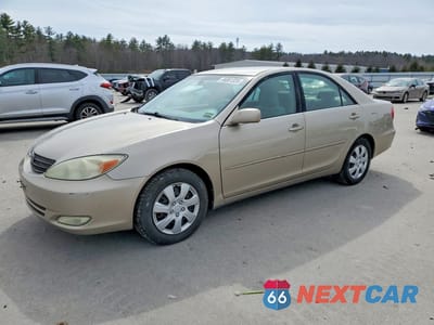 2004 TOYOTA CAMRY XLE 4T1BE30K04U832347 - główne zdjęcie licytacji z USA - miniatura