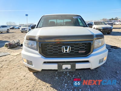 Piąte zdjęcie samochodu w środku: 2014 HONDA RIDGELINE SPORT VIN:5FPYK1F78EB010217 - miniatura