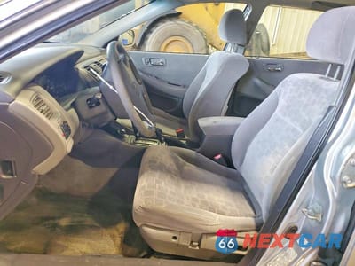 Zdjęcie 7 z 12 samochodu: 2002 HONDA ACCORD EX VIN:1HGCG66832A105848 - miniatura