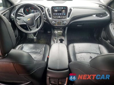 Zdjęcie 8 z 12 samochodu: 2018 CHEVROLET MALIBU HYBRID VIN:1G1ZF5SU7JF115446 - miniatura