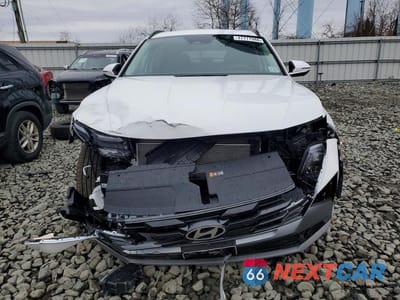 Piąte zdjęcie samochodu w środku: 2026 HYUNDAI TUCSON SEL PREMIUM VIN:5NMJCCDE9TH674283 - miniatura