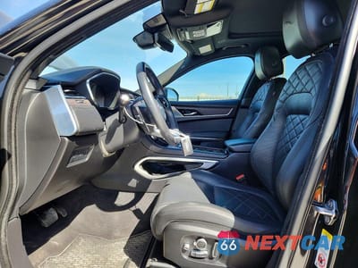 Zdjęcie 7 z 12 samochodu: 2022 JAGUAR F-PACE S VIN:SADCJ2EX5NA701537 - miniatura
