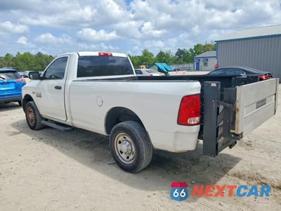 Drugie zdjęcie samochodu z przodu: 2017 RAM 2500 ST VIN:3C6MR4AJ5HG635946 - miniatura