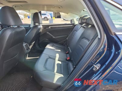 Zdjęcie 10 z 12 samochodu: 2018 VOLKSWAGEN PASSAT SE VIN:1VWBA7A3XJC027629 - miniatura