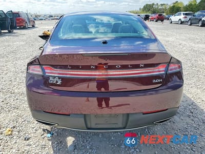 Zdjęcie 6 z 12 samochodu: 2018 LINCOLN MKZ HYBRID PREMIERE VIN:3LN6L5KU8JR620168 - miniatura