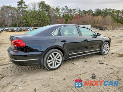 Trzecie zdjęcie samochodu z tyłu: 2016 VOLKSWAGEN PASSAT SEL VIN:1VWCT7A39GC064629 - miniatura