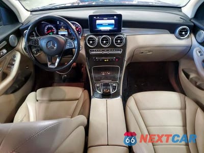 Zdjęcie 8 z 12 samochodu: 2016 MERCEDES-BENZ GLC 300 4MATIC VIN:WDC0G4KBXGF096674 - miniatura