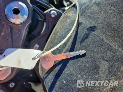 Zdjęcie 8 z 9 samochodu: 2019 KAWASAKI ZX636 K VIN:JKBZXJH13KA001362 - miniatura