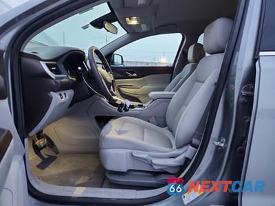 Zdjęcie 7 z 14 samochodu: 2023 GMC ACADIA SLE VIN:1GKKNRL48PZ107790 - miniatura