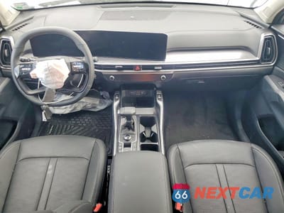 Zdjęcie 8 z 13 samochodu: 2026 KIA SORENTO VIN:5XYRHDJFXTG414315 - miniatura