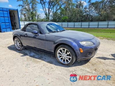 Czwarte zdjęcie samochodu z boku: 2007 MAZDA MX-5 MIATA VIN:JM1NC25F970131685 - miniatura