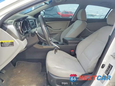 Zdjęcie 7 z 12 samochodu: 2012 KIA OPTIMA LX VIN:5XXGM4A79CG027142 - miniatura